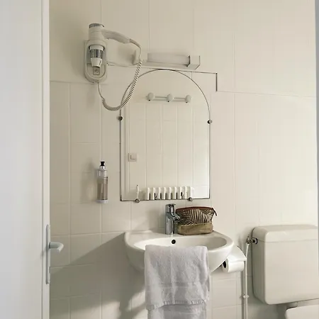 Maison Esperanza Et Hotel