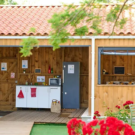 Maison Esperanza Et Hotel 2*